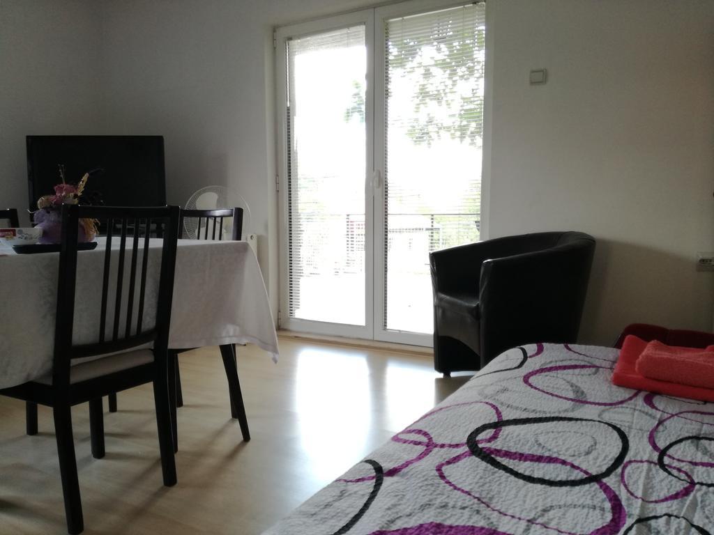 Maslina Rooms Smederevo Exterior foto